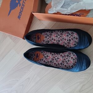 Rocket Dog Women's Black Flats